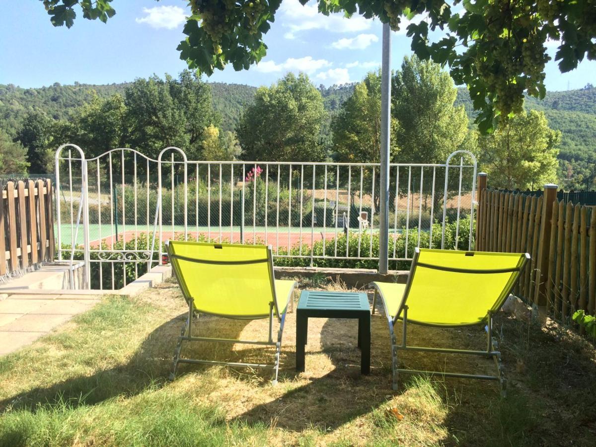 Mazet De Vacances Dans Le Domaine De L'Espai Saint-Martin-de-Bromes Bagian luar foto