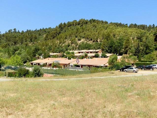 Mazet De Vacances Dans Le Domaine De L'Espai Saint-Martin-de-Bromes Bagian luar foto