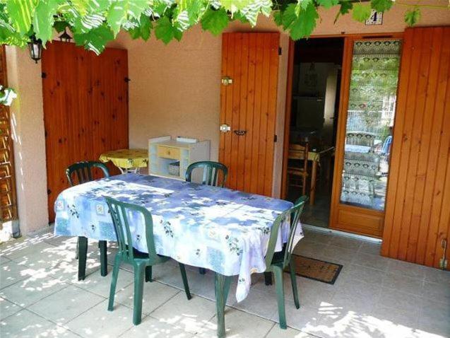 Mazet De Vacances Dans Le Domaine De L'Espai Saint-Martin-de-Bromes Bagian luar foto